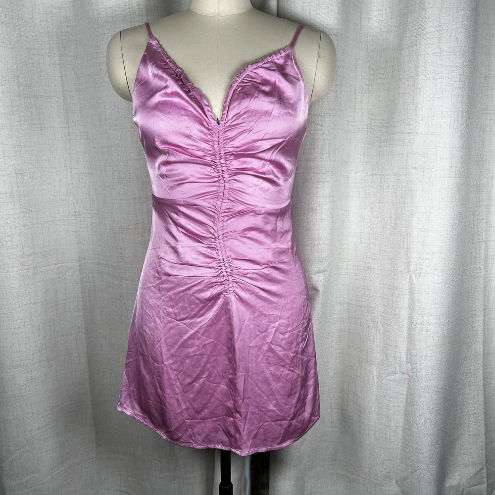 ASTR‎ The Label Peony Mini Dress Women's XS Pink Satin Ruched Bodycon